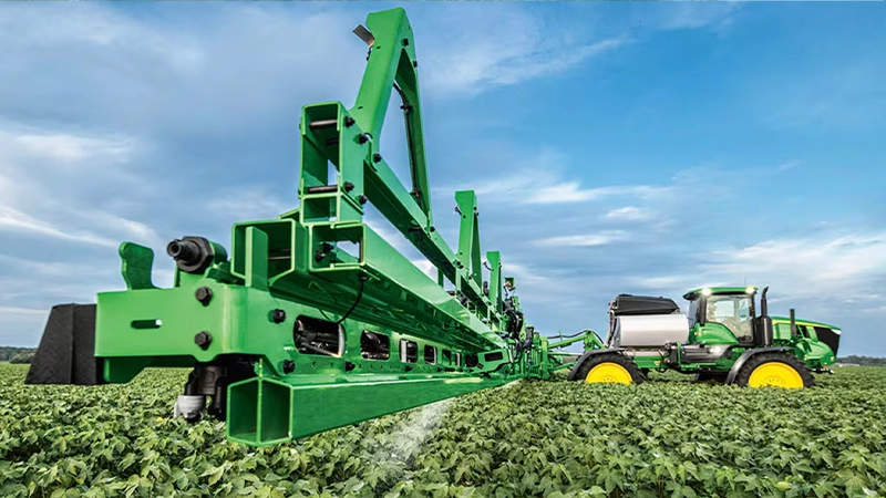 Sprayers & Spreaders Equipment