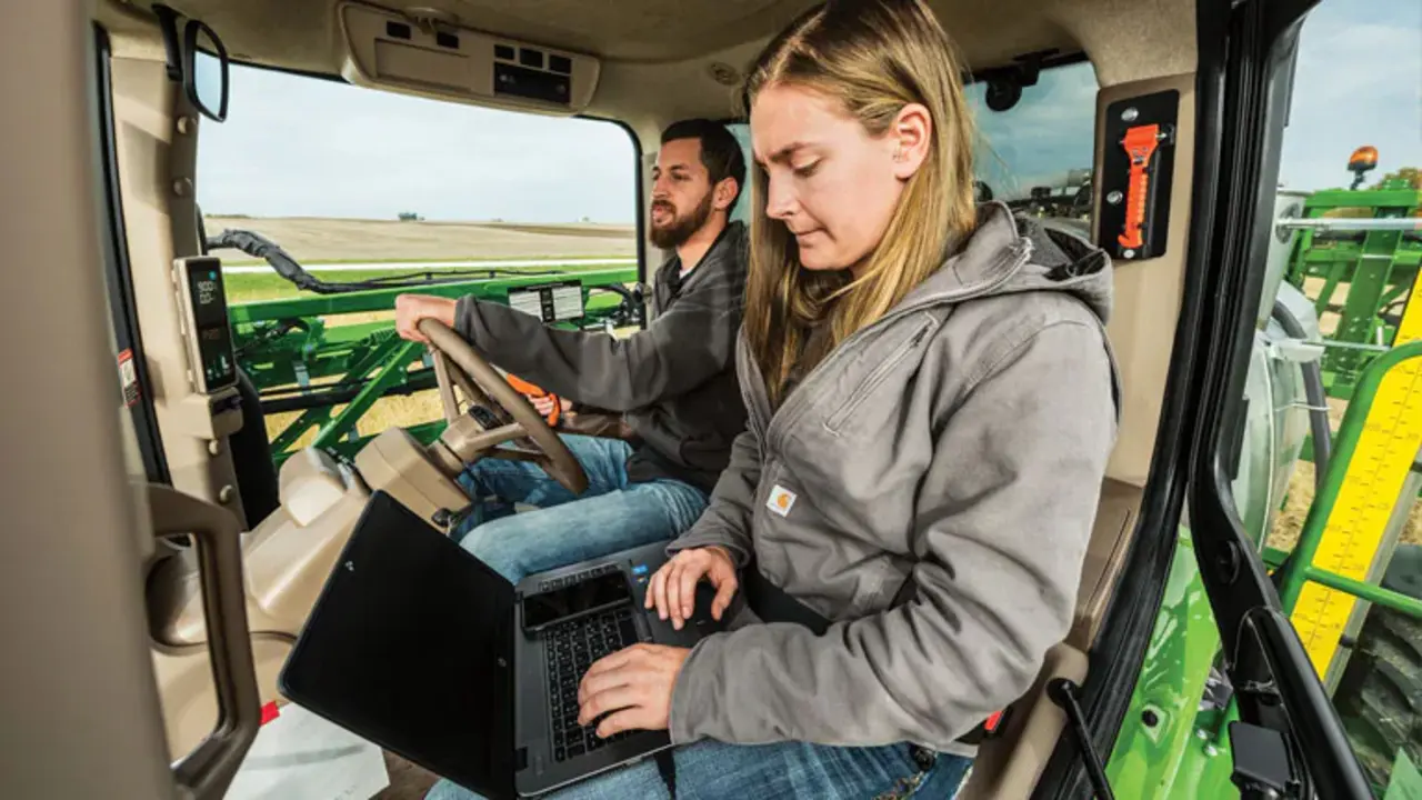 John Deere Launches Game-Changing Digital Self-Repair Tool